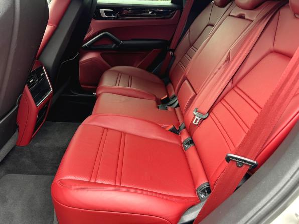 Porsche Cayenne III с пробегом 2021 года, цена 8 050 000 рублей, 54257 км, внедорожник, Автокод Объявления