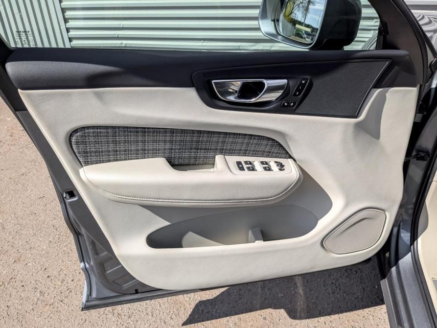 Volvo XC60 II Москва  - изображение 18
