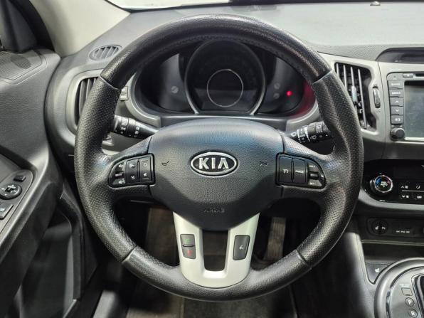 Kia Sportage III с пробегом 2011 года, цена 1 050 000 рублей, 215603 км, внедорожник, Автокод Объявления