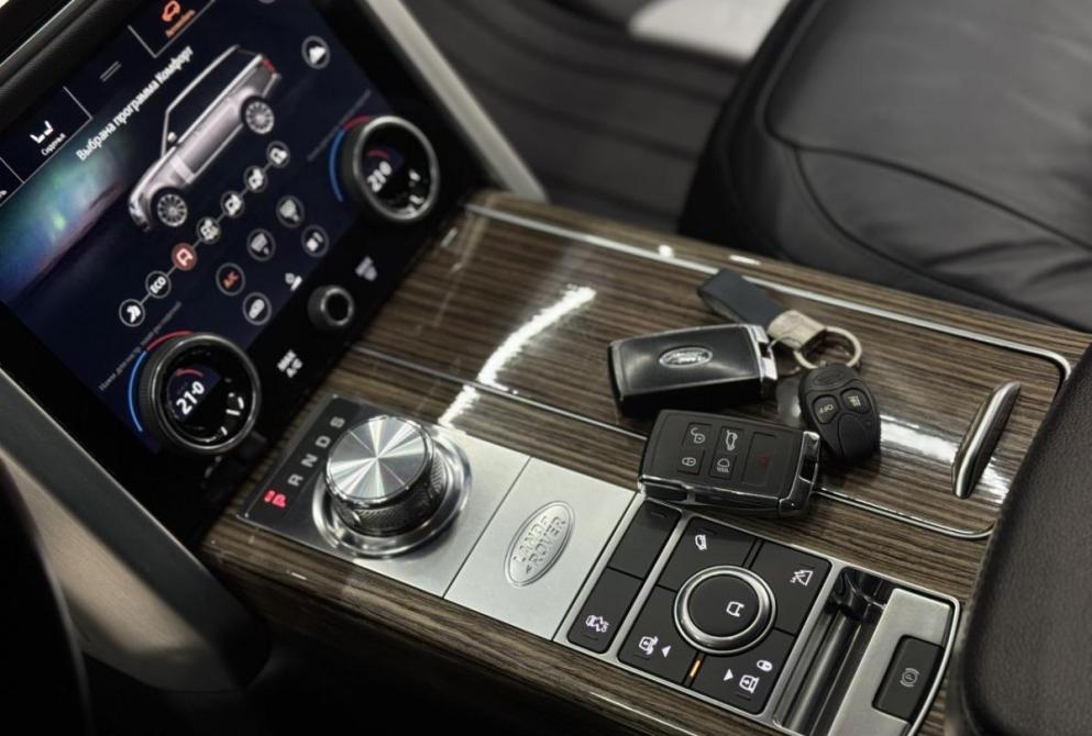 Land Rover Range Rover IV Рестайлинг Екатеринбург  - изображение 23