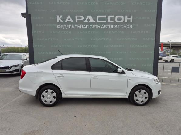 Skoda Rapid I с пробегом 2014 года, цена 722 000 рублей, 98105 км, лифтбек, Автокод Объявления