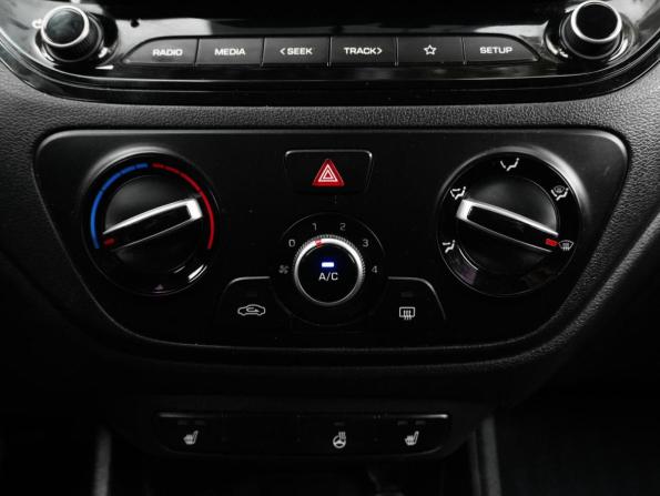 Hyundai Solaris II Рестайлинг с пробегом 2021 года, цена 1 629 000 рублей, 104600 км, седан, Автокод Объявления