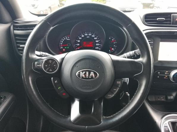Kia Soul II Рестайлинг с пробегом 2018 года, цена 1 649 000 рублей, 100200 км, хэтчбек, Автокод Объявления