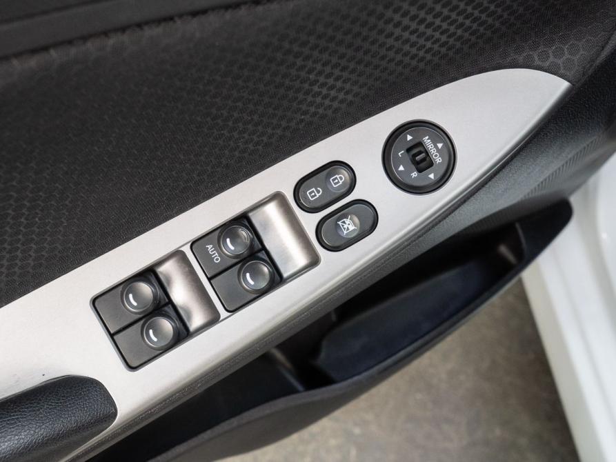 Hyundai Solaris I Рестайлинг Тюмень  - изображение 12