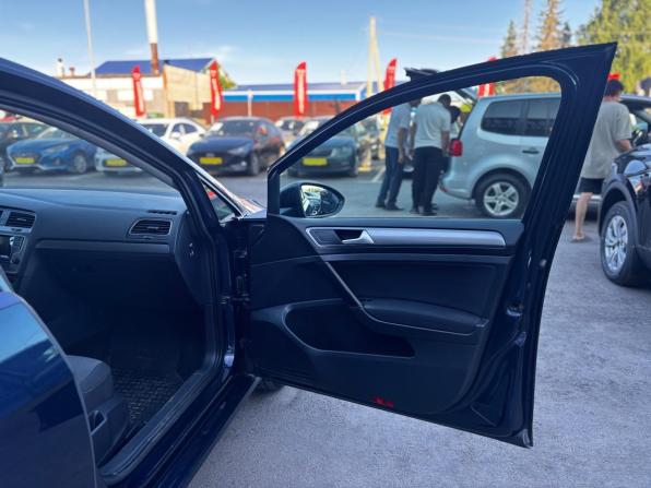 Volkswagen Golf VII с пробегом 2013 года, цена 980 000 рублей, 220853 км, хэтчбек, Автокод Объявления