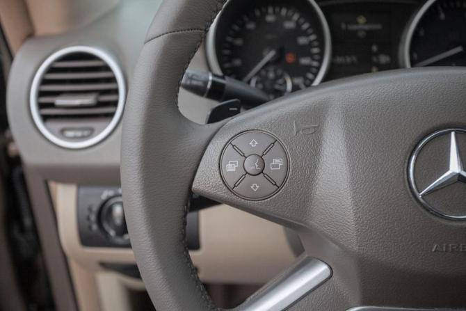 Mercedes-Benz M-Класс II (W164) Рестайлинг с пробегом 2009 года, цена 1 255 000 рублей, 165000 км, внедорожник, Автокод Объявления