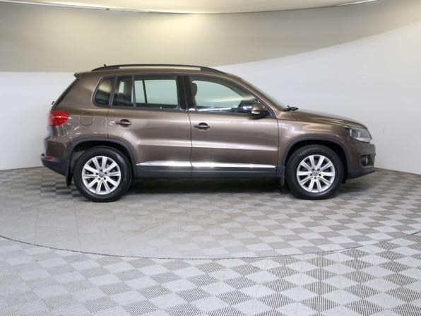 Volkswagen Tiguan I Рестайлинг с пробегом 2014 года, цена 925 000 рублей, 180831 км, внедорожник, Автокод Объявления
