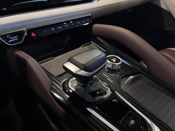 Geely Monjaro I с пробегом 2023 года, цена 3 440 000 рублей, 29189 км, внедорожник, Автокод Объявления