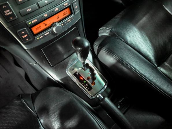 Toyota Avensis II с пробегом 2006 года, цена 800 000 рублей, 229010 км, седан, Автокод Объявления