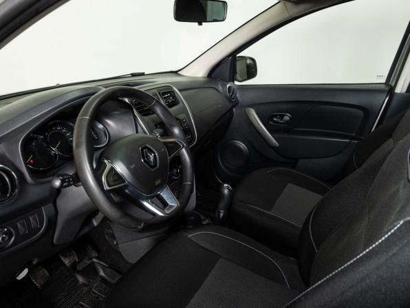 Renault Sandero II Рестайлинг с пробегом 2020 года, цена 1 248 000 рублей, 61000 км, хэтчбек, Автокод Объявления
