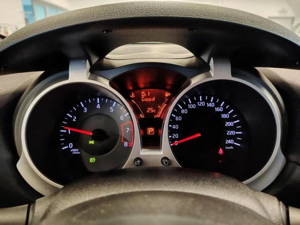 Nissan Juke I с пробегом 2011 года, цена 975 000 рублей, 140373 км, внедорожник, Автокод Объявления
