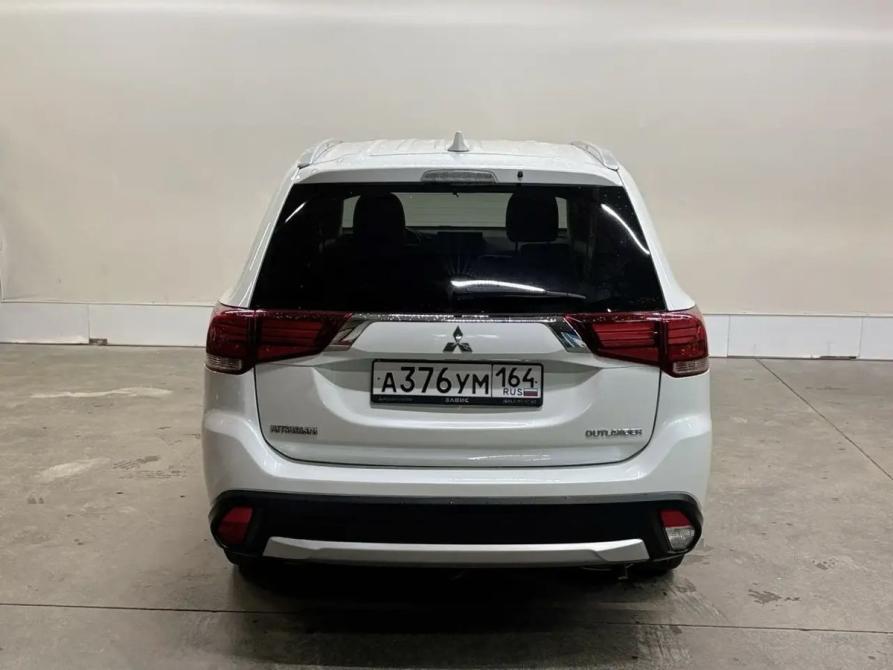 Mitsubishi Outlander III Рестайлинг 3 Саратов  - изображение 3