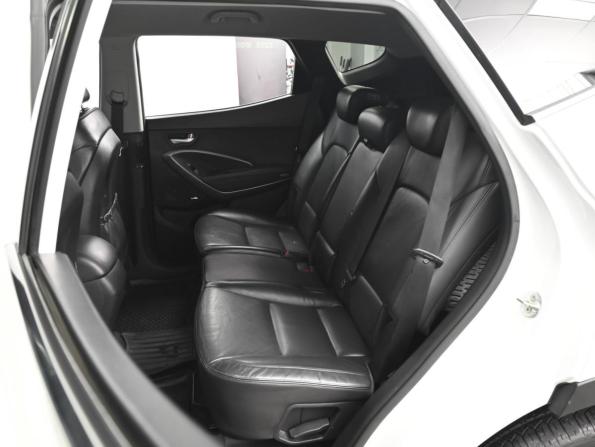 Hyundai Santa Fe III Рестайлинг с пробегом 2015 года, цена 2 021 000 рублей, 260750 км, внедорожник, Автокод Объявления