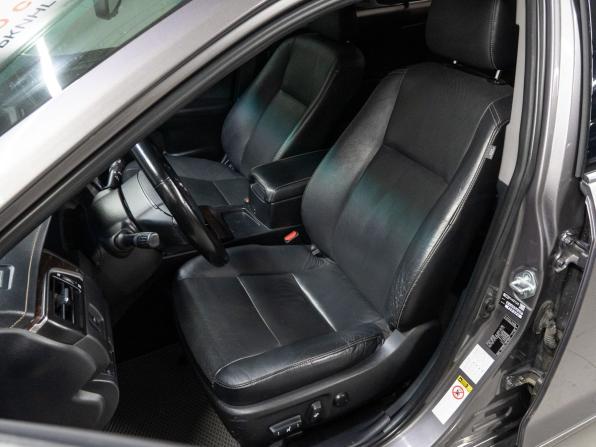 Toyota Camry VII (XV50) Рестайлинг с пробегом 2015 года, цена 2 170 000 рублей, 144159 км, седан, Автокод Объявления