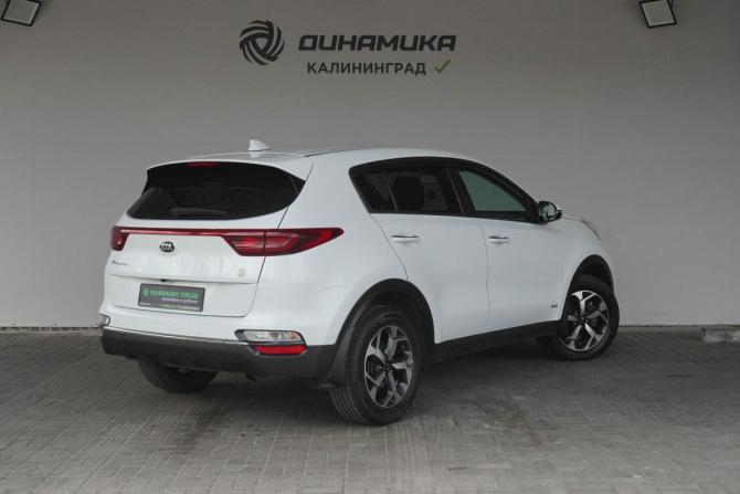 Kia Sportage IV Рестайлинг с пробегом 2020 года, цена 2 415 000 рублей, 61936 км, внедорожник, Автокод Объявления