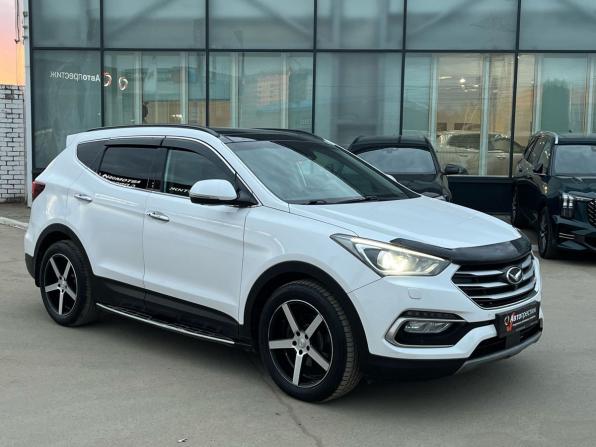 Hyundai Santa Fe III Рестайлинг с пробегом 2018 года, цена 2 390 000 рублей, 122000 км, внедорожник, Автокод Объявления