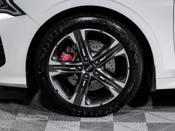Kia K5 III с пробегом 2021 года, цена 2 770 000 рублей, 111525 км, седан, Автокод Объявления