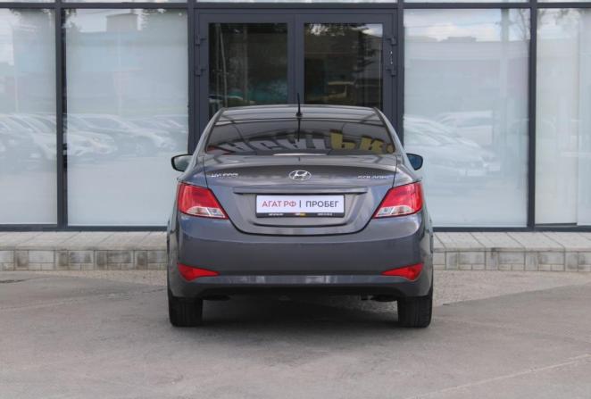 Hyundai Solaris I Рестайлинг с пробегом 2015 года, цена 1 150 000 рублей, 122884 км, седан, Автокод Объявления