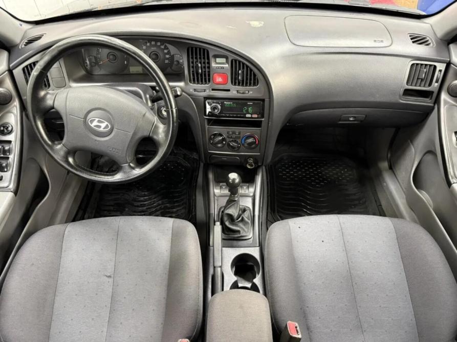 Hyundai Elantra III (XD2) Рестайлинг Набережные Челны  - изображение 14