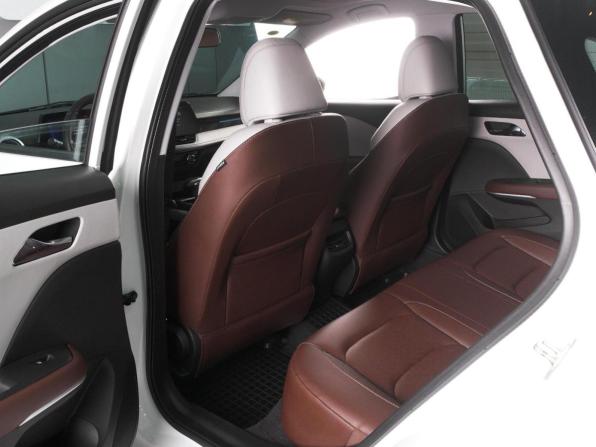 Chevrolet Monza II Рестайлинг с пробегом 2023 года, цена 1 809 000 рублей, 43018 км, седан, Автокод Объявления