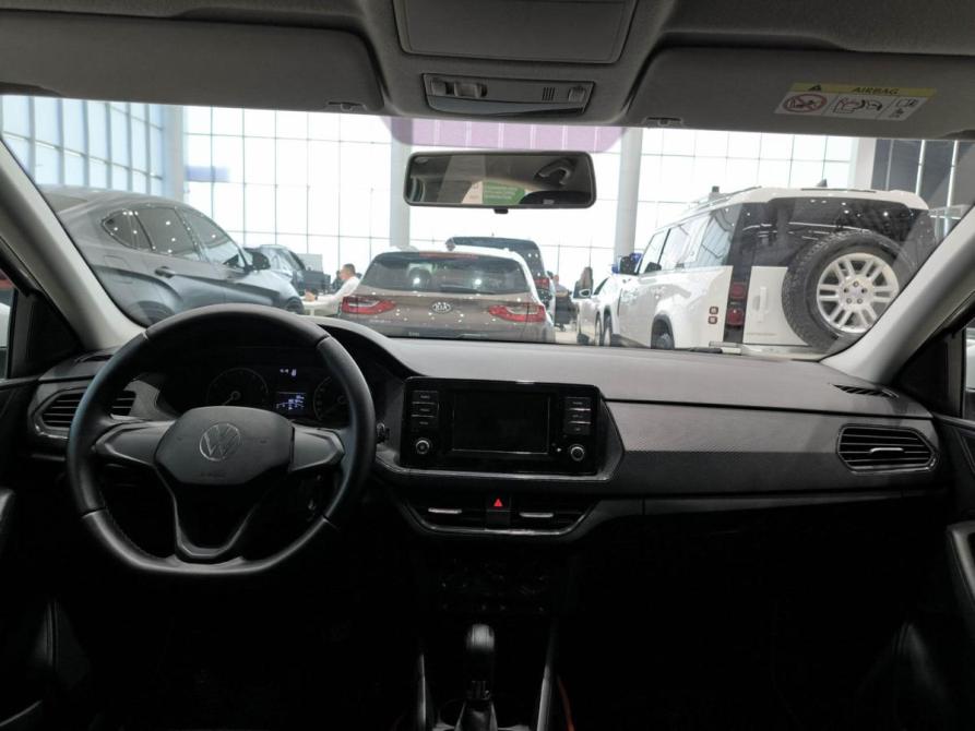 Volkswagen Polo VI Казань  - изображение 17