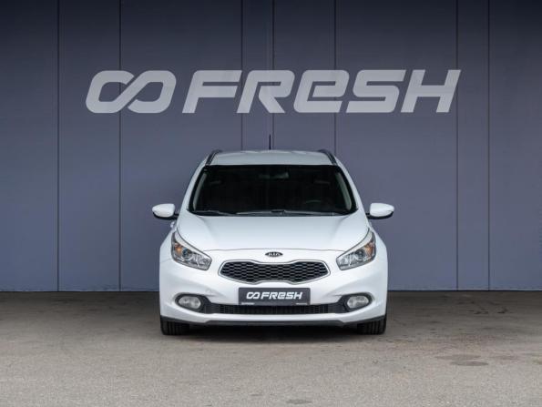 Kia Ceed II с пробегом 2013 года, цена 965 000 рублей, 187029 км, универсал, Автокод Объявления