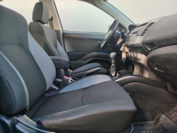 Mitsubishi Outlander II Рестайлинг с пробегом 2011 года, цена 1 204 000 рублей, 117829 км, внедорожник, Автокод Объявления