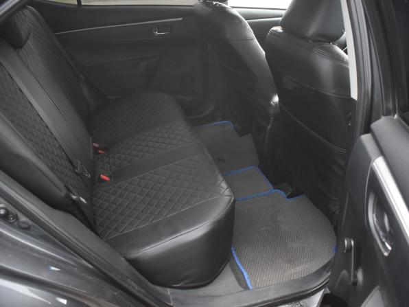 Toyota Corolla XI (E160 E170 E180) с пробегом 2013 года, цена 1 055 000 рублей, 210768 км, седан, Автокод Объявления