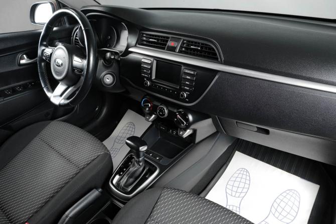 Kia Rio IV с пробегом 2019 года, цена 1 359 000 рублей, 134442 км, седан, Автокод Объявления