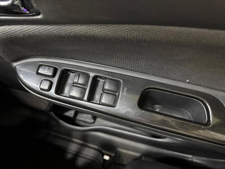 Toyota Wish I Благовещенск  - изображение 13