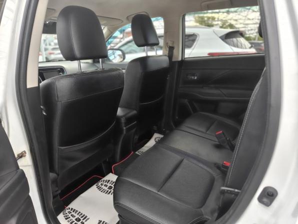 Mitsubishi Outlander III Рестайлинг с пробегом 2014 года, цена 1 299 000 рублей, 244877 км, внедорожник, Автокод Объявления