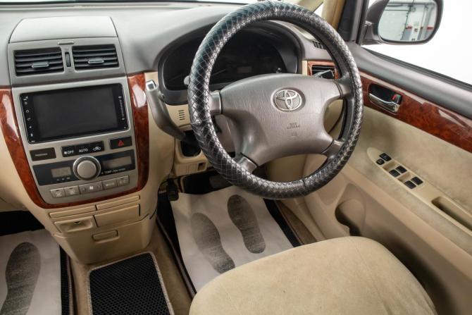 Toyota Ipsum II (M20) с пробегом 2003 года, цена 849 000 рублей, 379000 км, компактвэн, Автокод Объявления