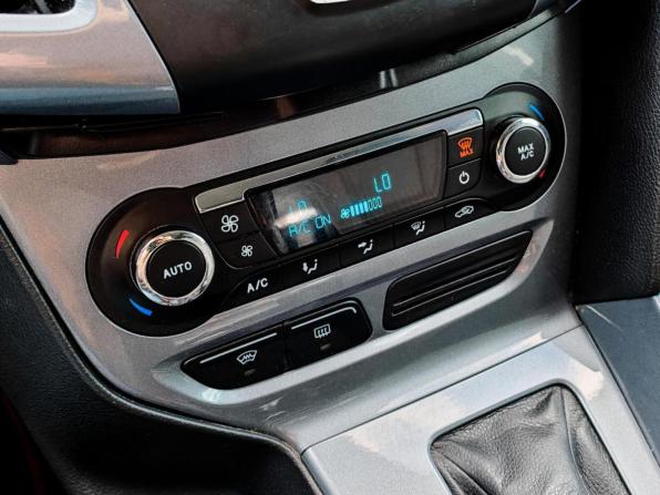Ford Focus III с пробегом 2014 года, цена 798 000 рублей, 159767 км, универсал, Автокод Объявления