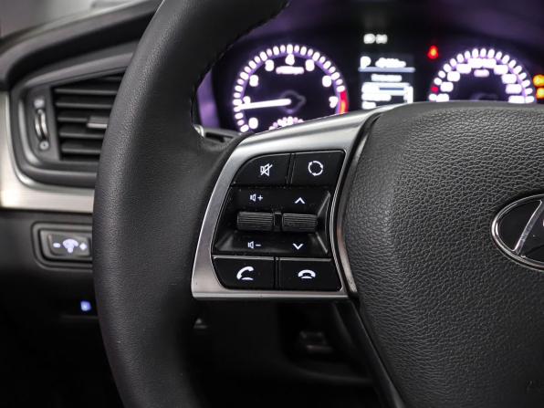 Hyundai Sonata VII (LF) Рестайлинг с пробегом 2017 года, цена 1 429 000 рублей, 119533 км, седан, Автокод Объявления