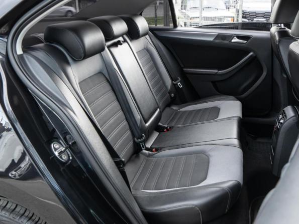 Volkswagen Jetta VI Рестайлинг с пробегом 2014 года, цена 1 025 000 рублей, 154559 км, седан, Автокод Объявления