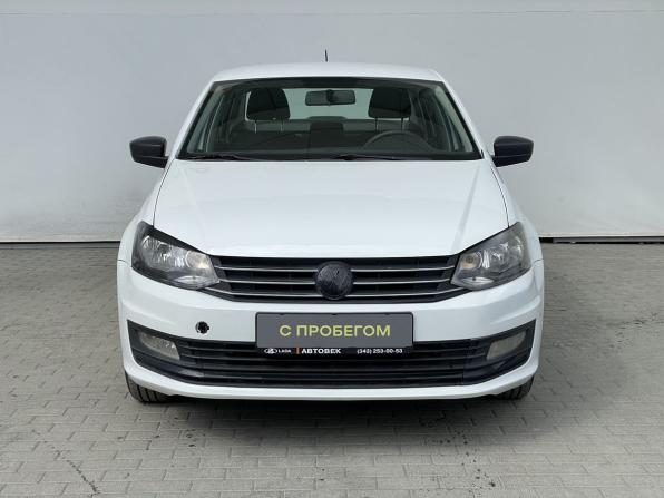 Volkswagen Polo V Рестайлинг с пробегом 2019 года, цена 498 000 рублей, 451673 км, седан, Автокод Объявления