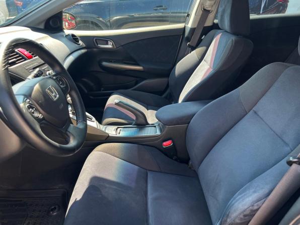 Honda Civic IX с пробегом 2012 года, цена 1 200 000 рублей, 226810 км, хэтчбек, Автокод Объявления