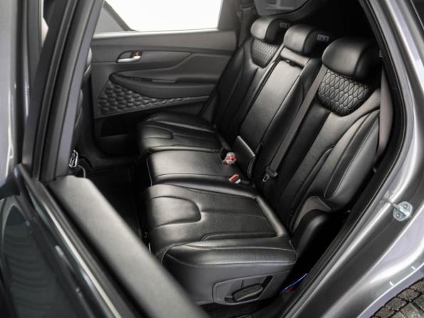 Hyundai Santa Fe IV с пробегом 2018 года, цена 2 769 000 рублей, 123592 км, внедорожник, Автокод Объявления