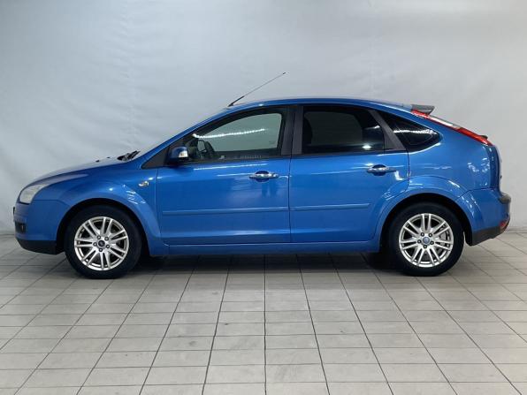 Ford Focus II с пробегом 2007 года, цена 470 000 рублей, 204918 км, хэтчбек, Автокод Объявления