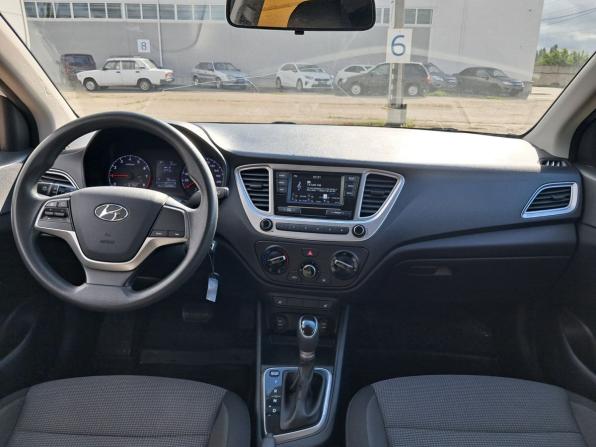 Hyundai Solaris II с пробегом 2019 года, цена 1 219 000 рублей, 166822 км, седан, Автокод Объявления