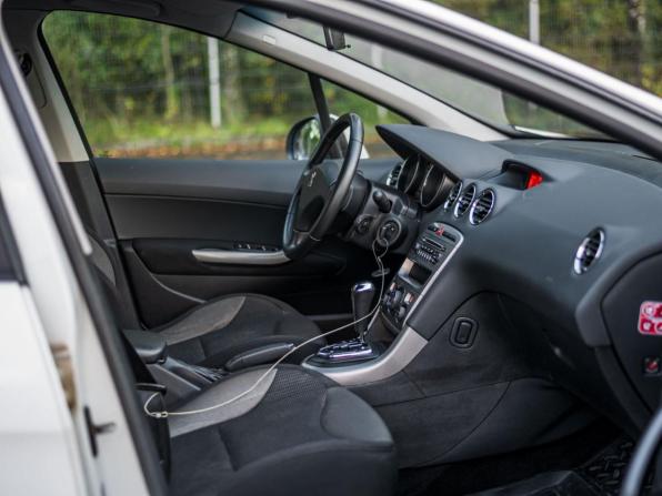 Peugeot 308 I Рестайлинг с пробегом 2011 года, цена 499 000 рублей, 106204 км, хэтчбек, Автокод Объявления