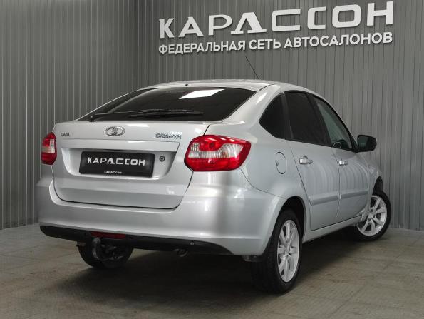 Lada (ВАЗ) Granta I с пробегом 2017 года, цена 557 000 рублей, 180058 км, лифтбек, Автокод Объявления
