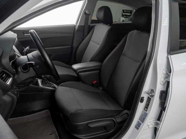 Hyundai Solaris II с пробегом 2017 года, цена 1 349 000 рублей, 140589 км, седан, Автокод Объявления