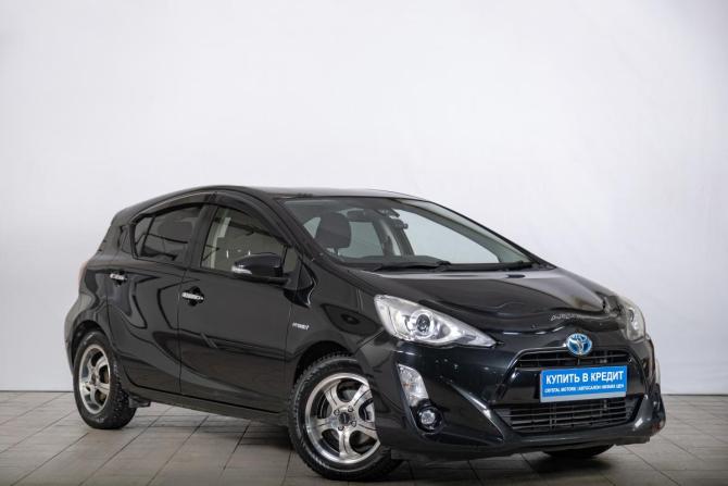 Toyota Aqua I Рестайлинг с пробегом 2017 года, цена 1 149 000 рублей, 54300 км, хэтчбек, Автокод Объявления
