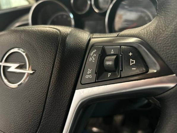 Opel Astra J Рестайлинг с пробегом 2012 года, цена 619 000 рублей, 145984 км, хэтчбек, Автокод Объявления