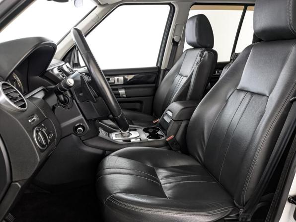 Land Rover Discovery IV Рестайлинг с пробегом 2015 года, цена 2 890 000 рублей, 154787 км, внедорожник, Автокод Объявления