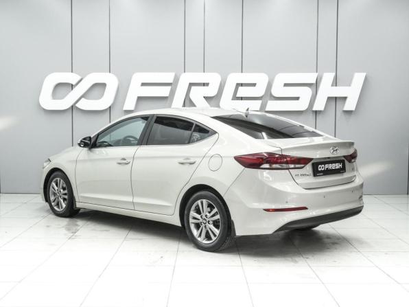 Hyundai Elantra VI (AD) с пробегом 2018 года, цена 1 190 000 рублей, 272815 км, седан, Автокод Объявления