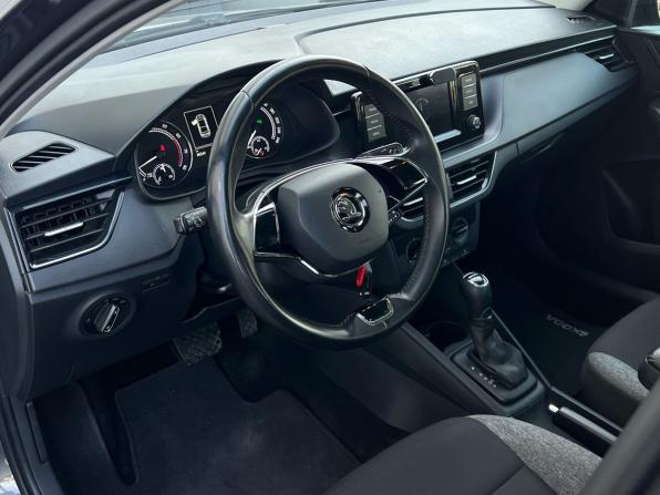 Skoda Rapid II с пробегом 2021 года, цена 1 443 000 рублей, 85600 км, лифтбек, Автокод Объявления