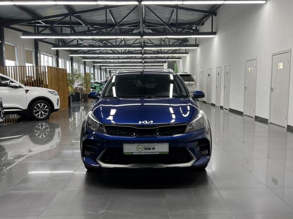 Kia Rio IV Рестайлинг с пробегом 2021 года, цена 1 695 000 рублей, 71732 км, хэтчбек, Автокод Объявления
