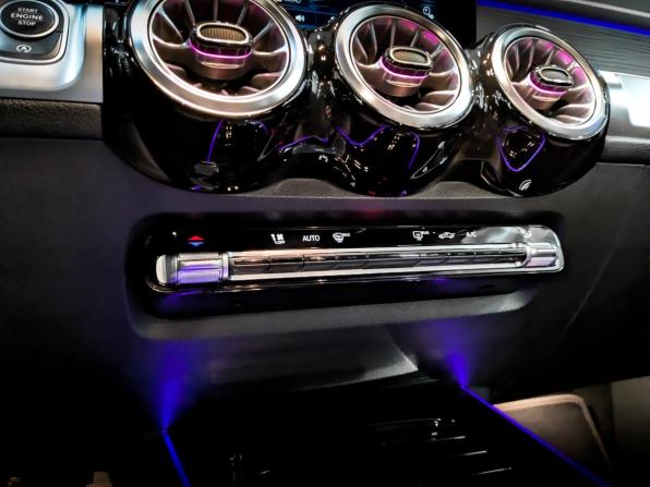 Mercedes-Benz GLB I (X247) с пробегом 2021 года, цена 3 999 000 рублей, 76000 км, внедорожник, Автокод Объявления